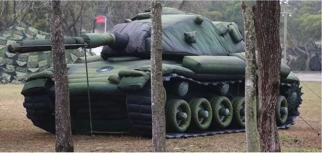 张北军用充气坦克